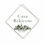 Casa Bekirent, casa rural en Bocairent (Valencia). Alquiler íntegro con patio y barbacoa, ideal para desconectar y disfrutar de la calma, la naturaleza y el encanto del interior valenciano.